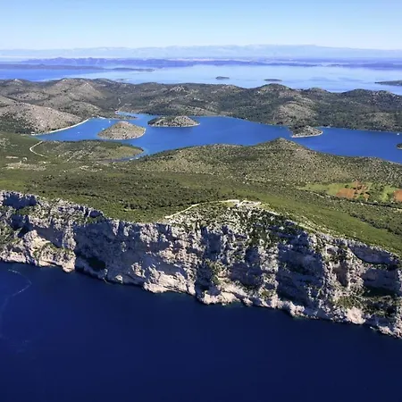 In * Zaton (Zadar)