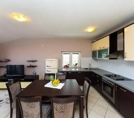 Apartment In Zaton *